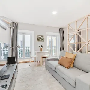 By The River - Alcantara Apartamento